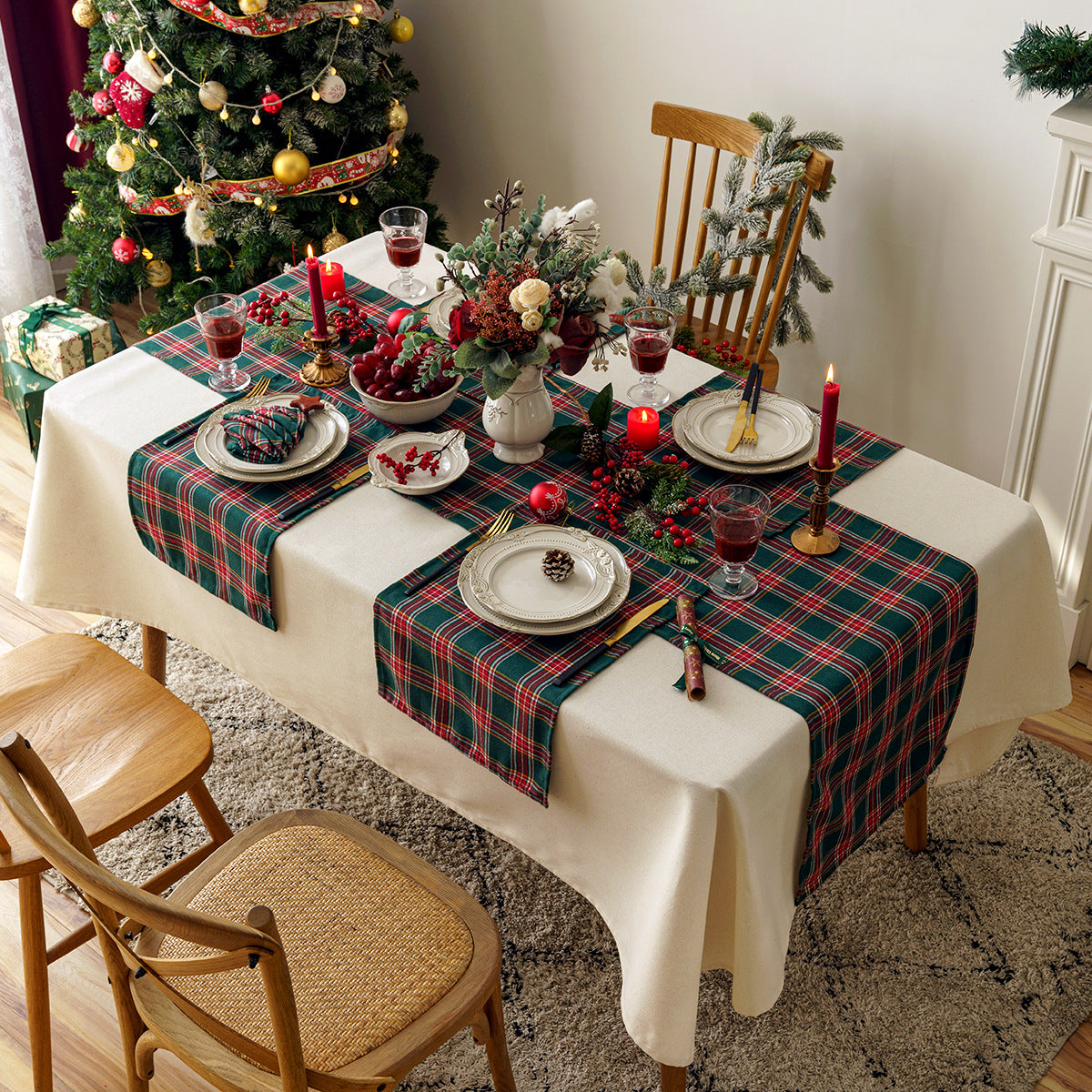 Bulk Christmas Plaid Snowflakes Table Runner Placemats Napkin for Dining Table Wholesale