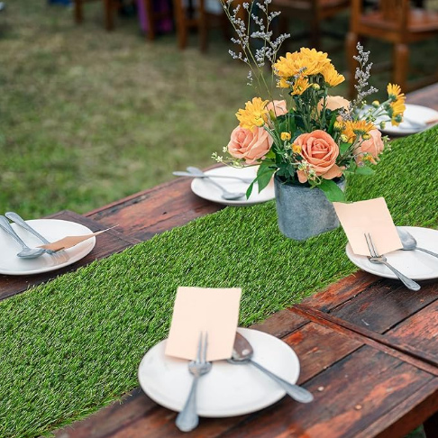 Bulk Green Grass Table Runners for Banquets Spring and Summer Holiday Decorations Indoor and Outdoor Wholesale