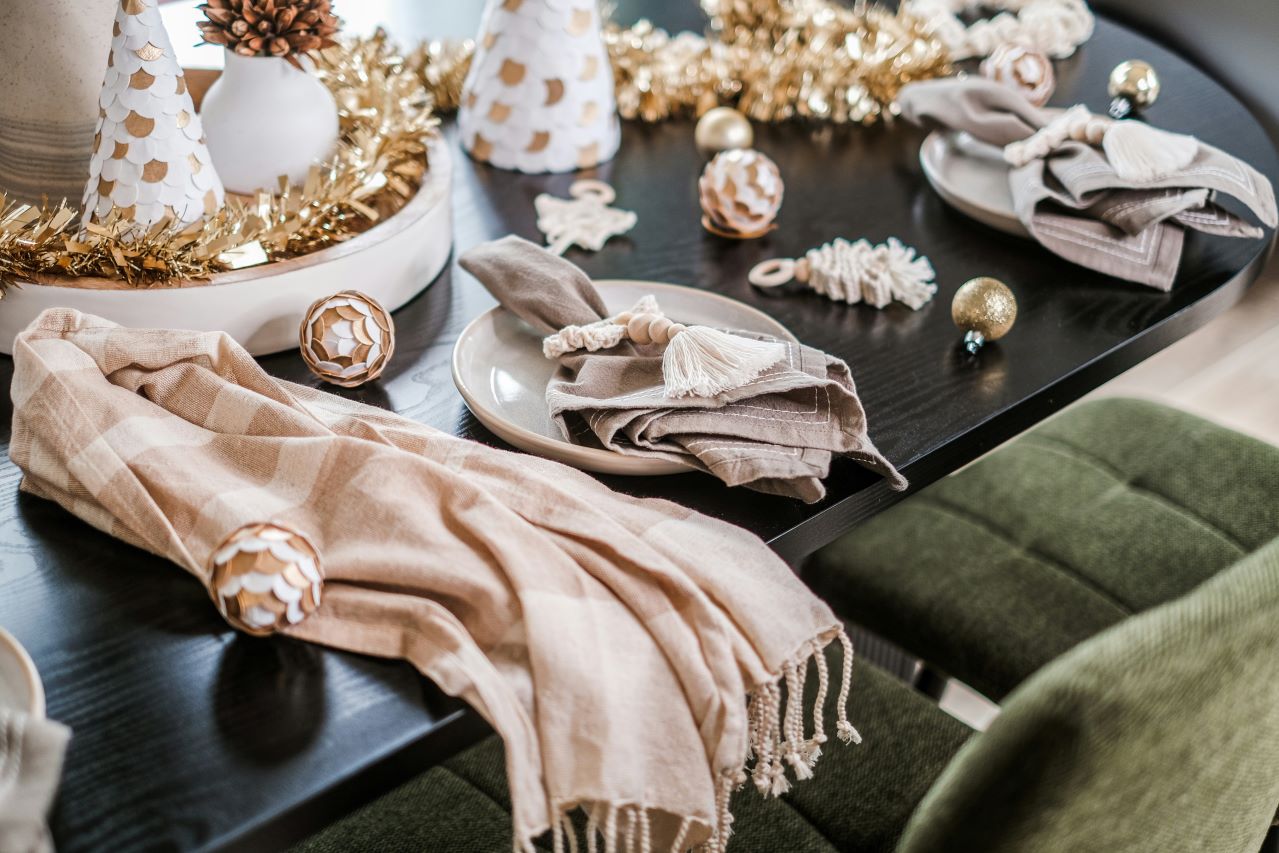 Elevating Your Event Decor: The Ultimate Guide to Disposable Napkin Rings