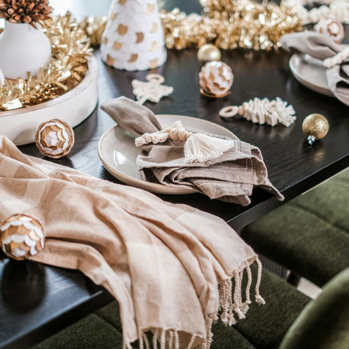 Elevating Your Event Decor: The Ultimate Guide to Disposable Napkin Rings