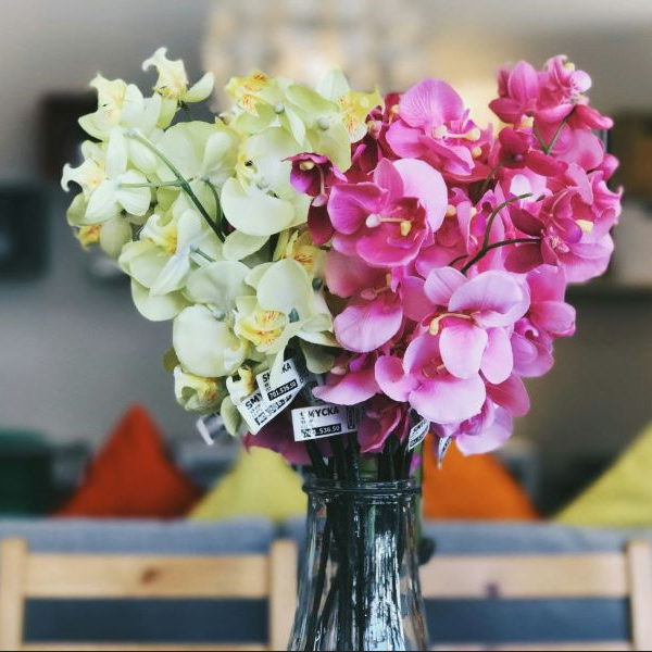 Eternal Elegance: The Timeless Appeal of Artificial Flowers