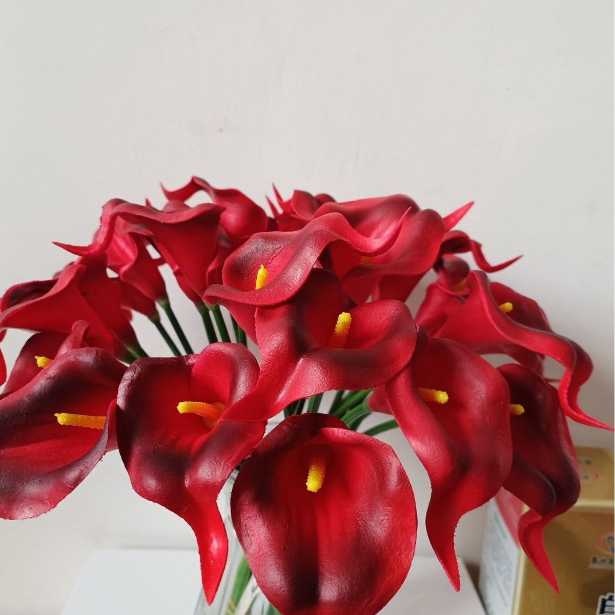 Bulk 20pcs 13.5" Artificial Calla Lily Flowers Pure White Fake Flowers for Mother's Day Wedding Home Decor Wholesale