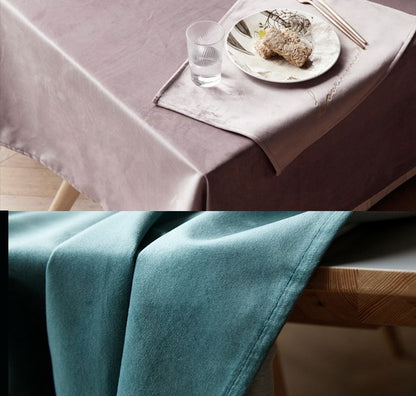 Bulk Tablecloths Dust-proof Wrinkle Resistant Velvet Tablecloth Wholesale