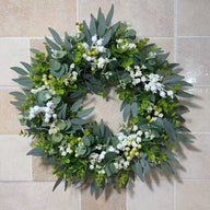 13-Inch Eucalyptus Leaf & Berry Wreath - All-Season Door & Wall Decor