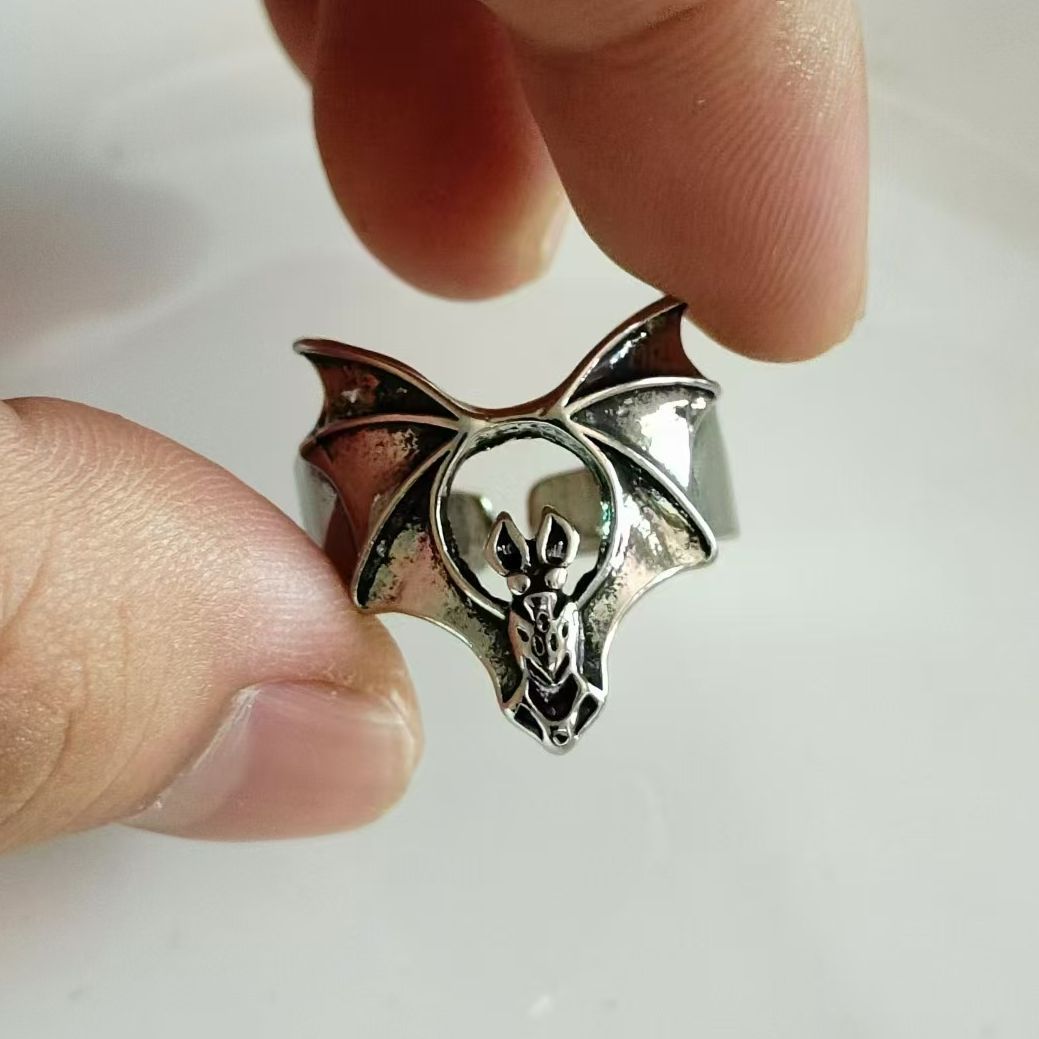 Bulk 12 Pcs Vintage Gothic Bat Rings Adjustable Halloween Bat Wing Rings for Women and Men Halloween Cosplay Party Accessories Wholesale