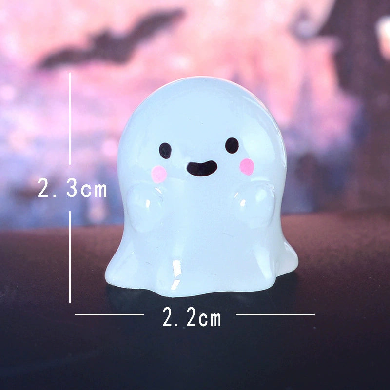 Glow in The Dark Halloween Miniatures, Set of 6 Ghost & Pumpkin Resin Figurines for Spooky DIY Crafts, Terrarium Decor, Weddings & Parties