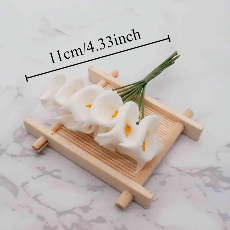 Mini Calla Lily Bouquet, 4.5" Realistic Foam Flowers with Leaves, Elegant Stems for DIY Wedding Corsages, Boutonnieres & Gift Box Decor