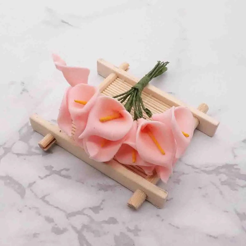 Mini Calla Lily Bouquet, 4.5" Realistic Foam Flowers with Leaves, Elegant Stems for DIY Wedding Corsages, Boutonnieres & Gift Box Decor