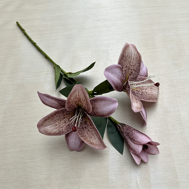 Real-Touch Silk Lily Stems, 30" Long with 6.5" Blooms - Elegant Home Decor, Wedding Flowers, Event Centerpieces