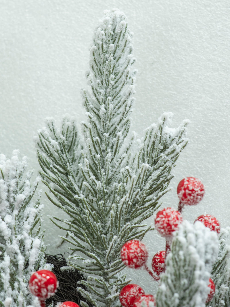 Snow-Dusted Faux Pine & Berry Wreath, 22" Diameter, Real-Touch Evergreen for Holiday Decor, Wedding & Event Styling, Home or Outdoor Use