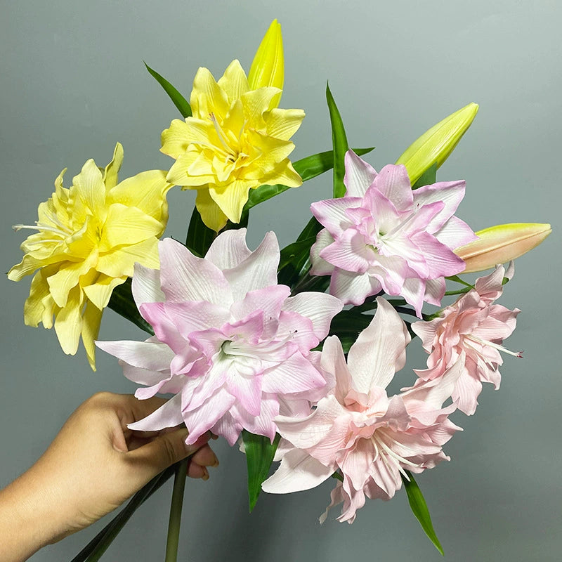 PU Calla Lily Stems, 31" Long with 6" Blooms - Set of 3 for Vase Arrangements, Wedding Centerpieces, Home Decor