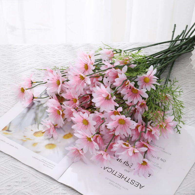 Realistic Silk Daisy Artificial Flowers, 20" Long Stems with 5 Blooms Each, 5 Stems per Bundle - Home Decor, Wedding Centerpieces, Floral Arrangements