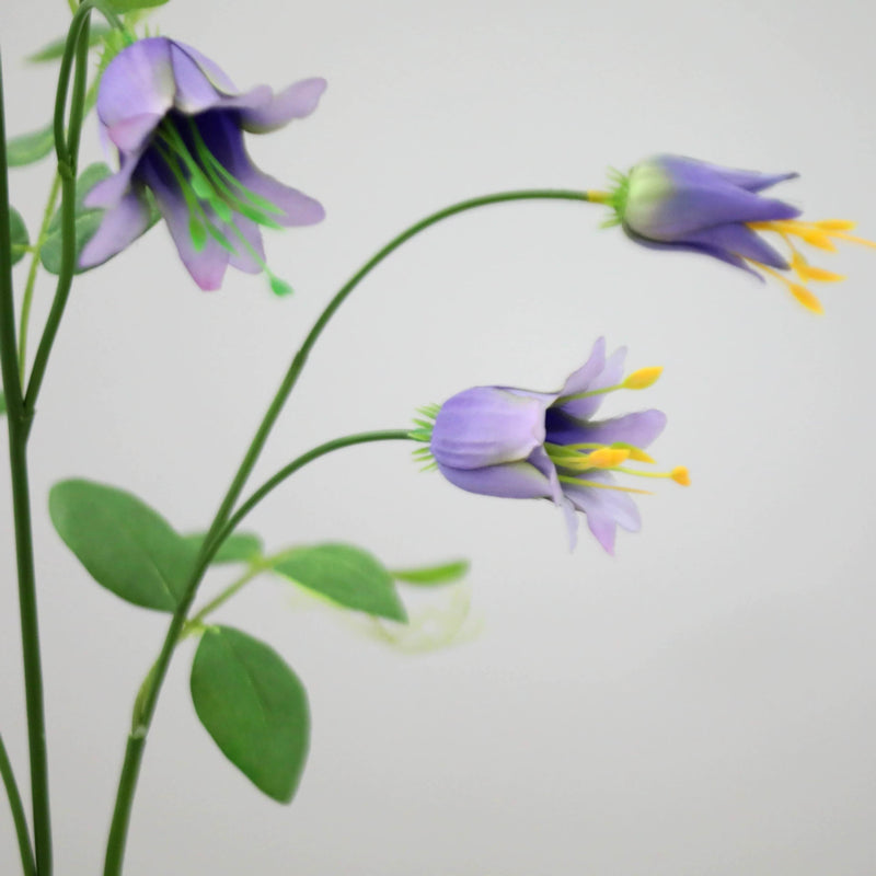 Artificial Clematis Bellflower Silk Stem, 41" Single Stem with 8 Blooms, Light Luxury Style, for Home Decor, Weddings & Events, Bulk Wholesale Option