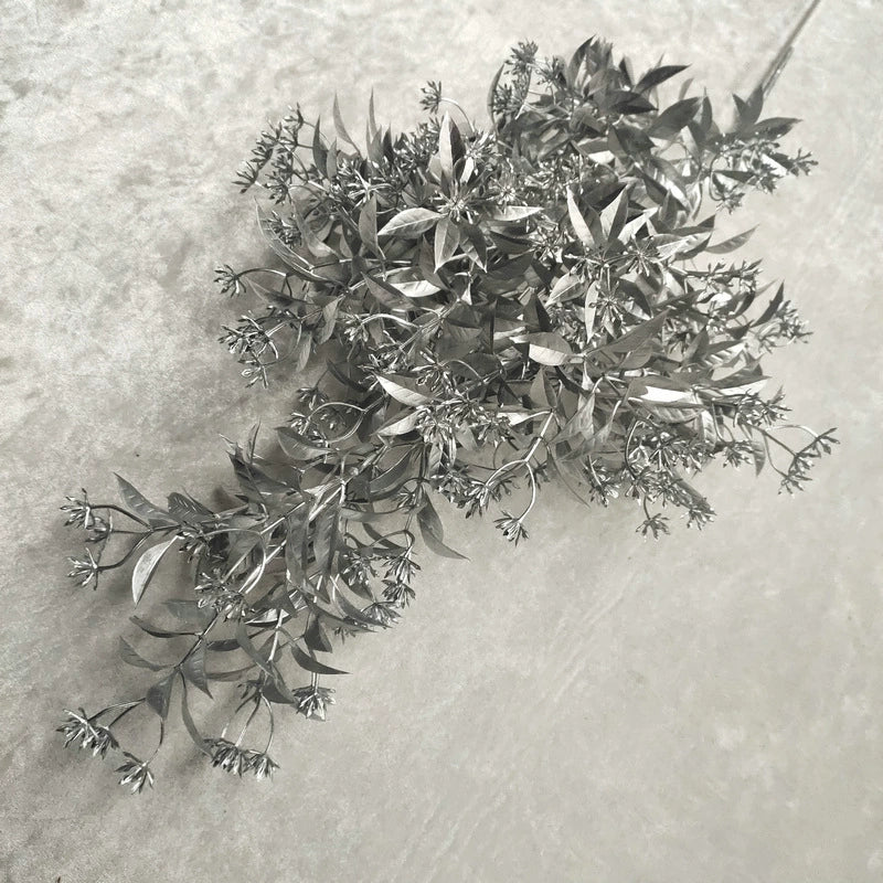 Artificial Hibiscus Mist Spray Single Stem Plant, Plastic Floral Decor for Weddings, Home, and Commercial Spaces