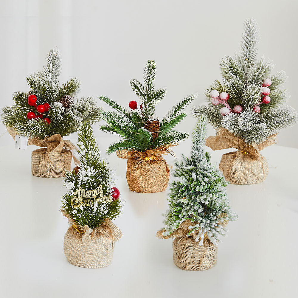 Bulk 7.87'' Mini Christmas Tree Tabletop Decorations Small Artificial Trees for Home Office and Holiday Decor Wholesale