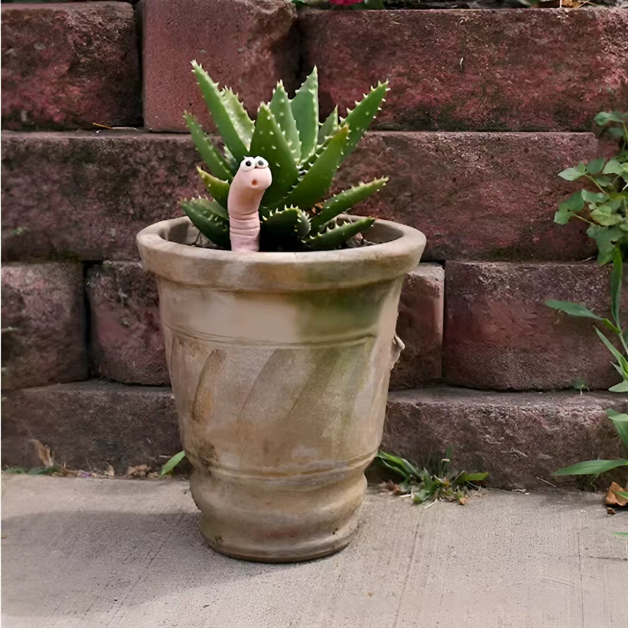 2-Pack Bug-Shaped Plant Moisture Monitors - Potted Plant Humidity Sensors