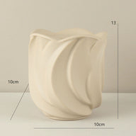 2-Pack Ceramic Leaf-Shaped Candlestick Holders - Minimalist European Style Table Decor