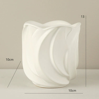 2-Pack Ceramic Leaf-Shaped Candlestick Holders - Minimalist European Style Table Decor