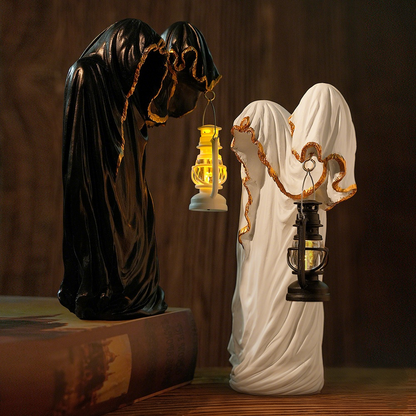 Halloween Ghost Wizard Lantern Decor - Gothic Mysterious Black Robe Figure Creative Decoration, Portable Handheld Lantern for Home, Party, Yard Display