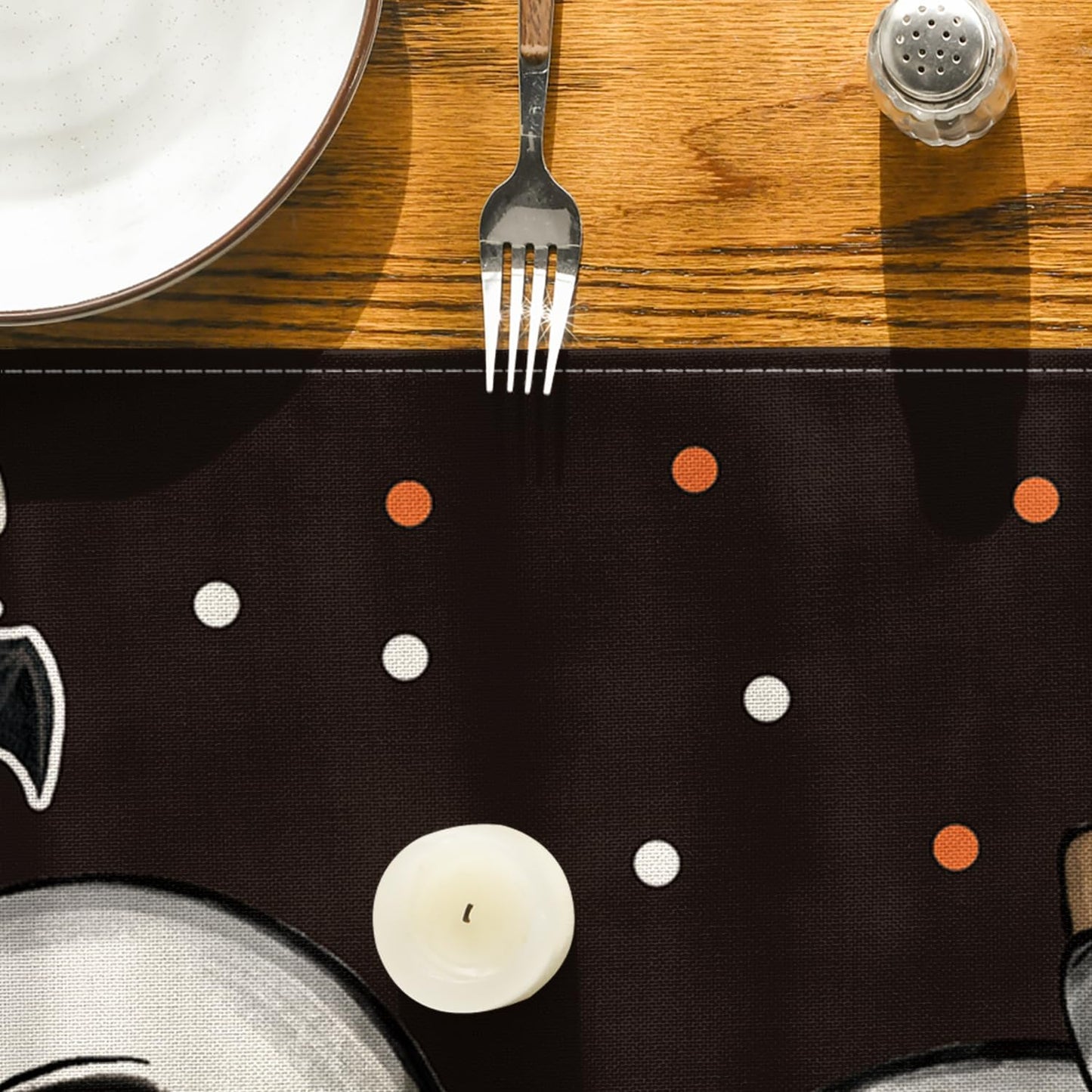 Bulk 2 Pcs Halloween Table Runners Ghost Pumpkin and Cat Design Festive Fall Kitchen Decor for Parties and Home Wholesale