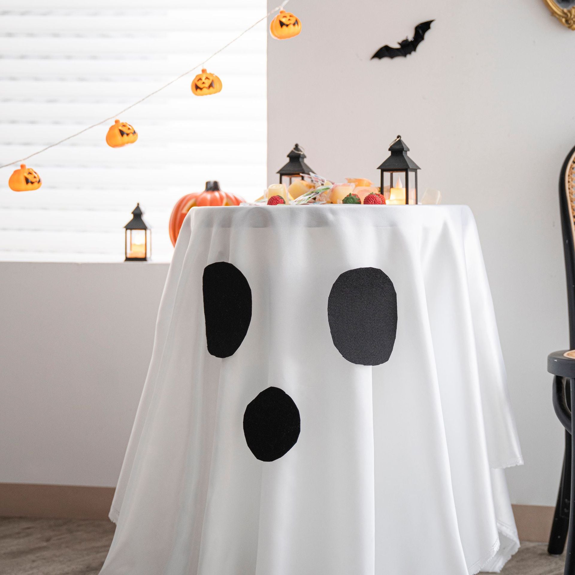 Bulk Spooky Halloween Tablecloth White with Ghosts Pumpkins and Spider Web Prints for Festive Parties Dinners and Home Decor Wholesale