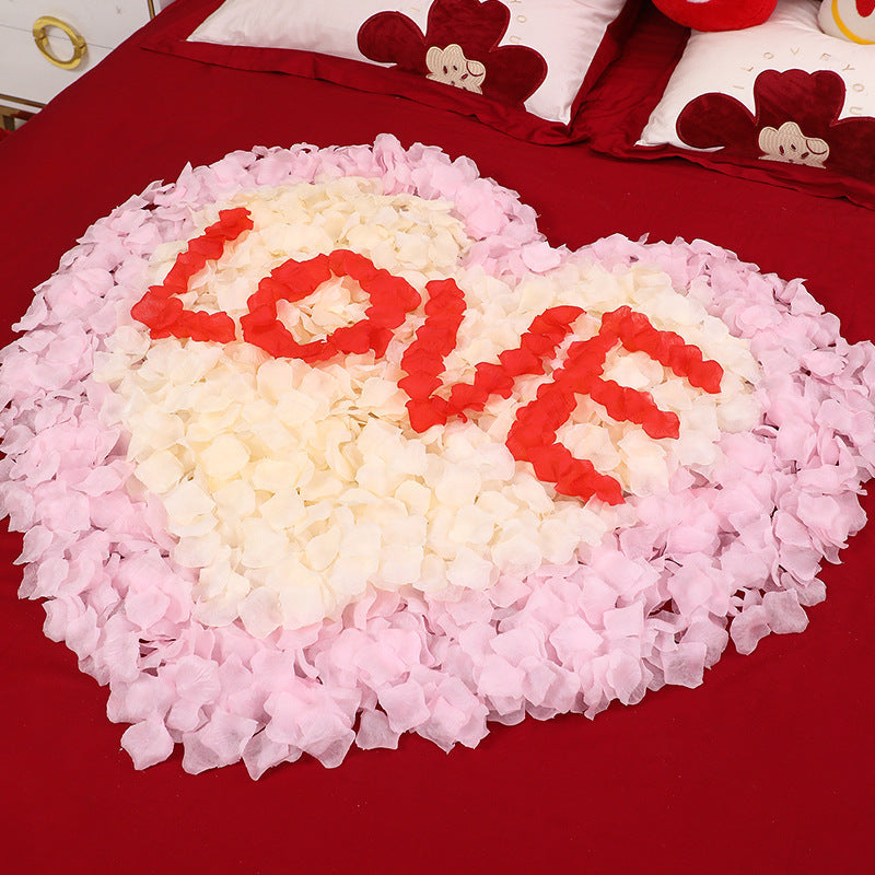 Faux Rose Petals for Wedding Engagement Decorations, Artificial Silk Flower Petals, 200 Pcs
