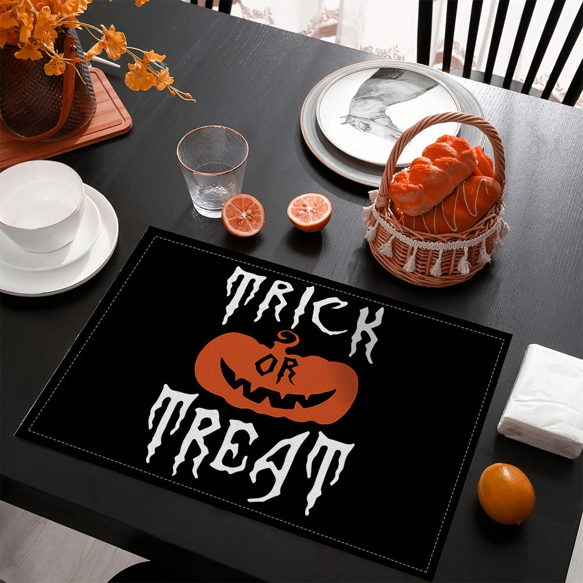 Bulk 4 pcs Halloween Placemats and Table Runners Waterproof Heat Resistant Party Decor with Digital Print Linen Tablecloths Wholesale
