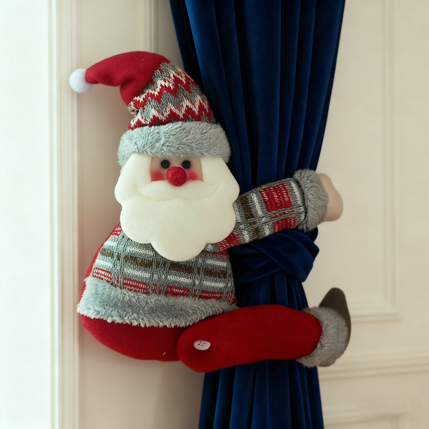 Santa Snowman & Reindeer Christmas Curtain Clips – 3-Pack Holiday Window Décor 13-17” Plush Holdbacks Gift-Ready