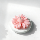 Daisy Shaped Scented Candle (2.24") – Adorable DIY Photo Prop & Sweet Valentine’s Day Gift