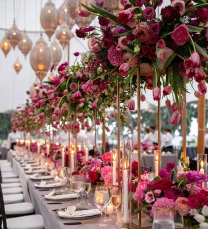 Bulk Set of 4 Gold and White Column Vases Metal Flower Stands for Table Centerpieces Wedding Party and Floral Arrangements Wholesale