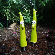 6-Pack Asparagus Garden Stakes - Cute Resin Lawn & Plant Decor (3.5x0.7x0.7 Inches)