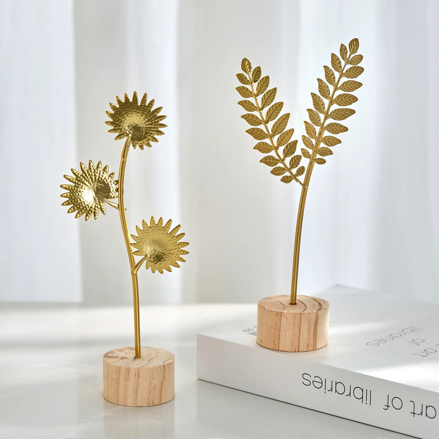 6-Piece Metal Leaf Table Decor Set – Modern Shelf & Desk Accents for Living Room, Entryway & Bar Cabinet