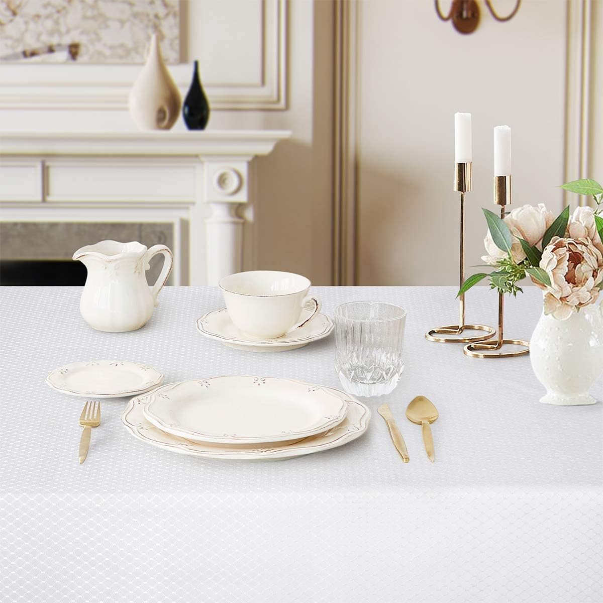 Bulk Solid Plaid Jacquard Spring Tablecloth Wrinkle and Water Resistant, Contemporary Woven Decorative Table Cover for Holiday Events Wholesale