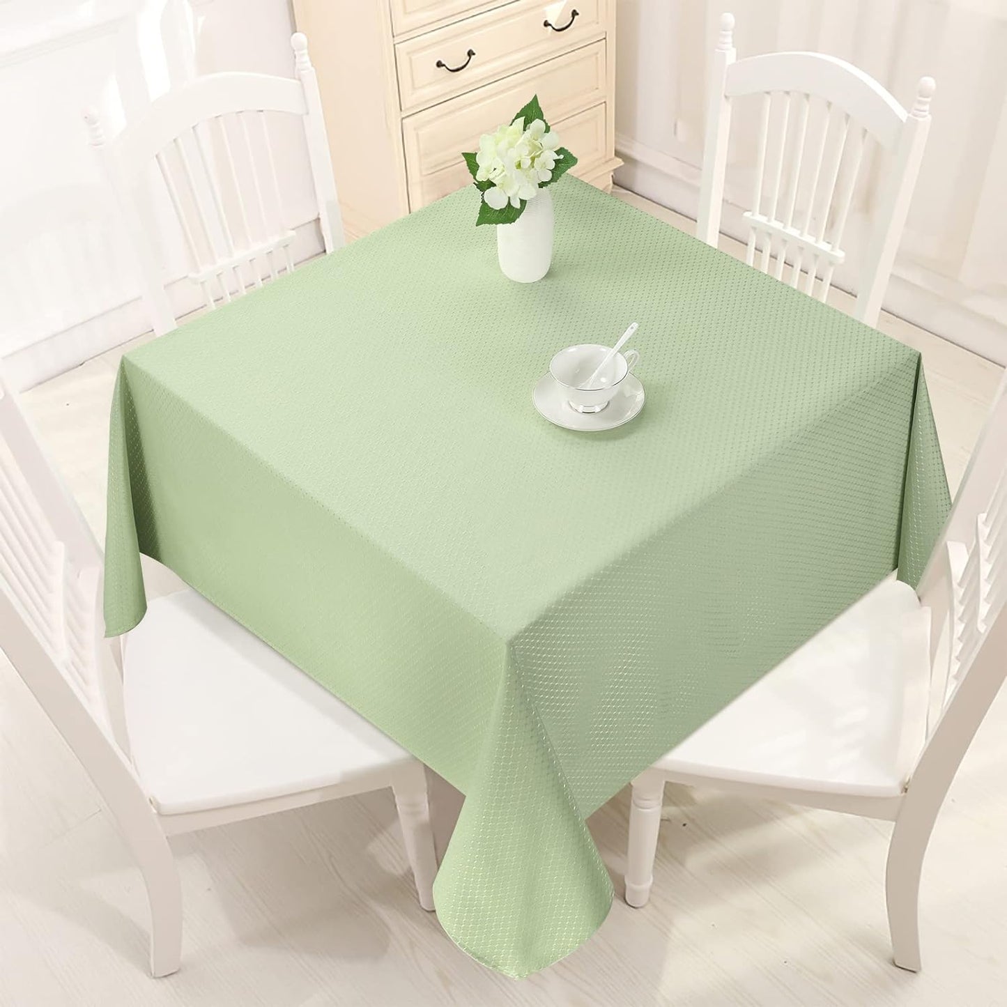 Bulk Solid Plaid Jacquard Spring Tablecloth Wrinkle and Water Resistant, Contemporary Woven Decorative Table Cover for Holiday Events Wholesale