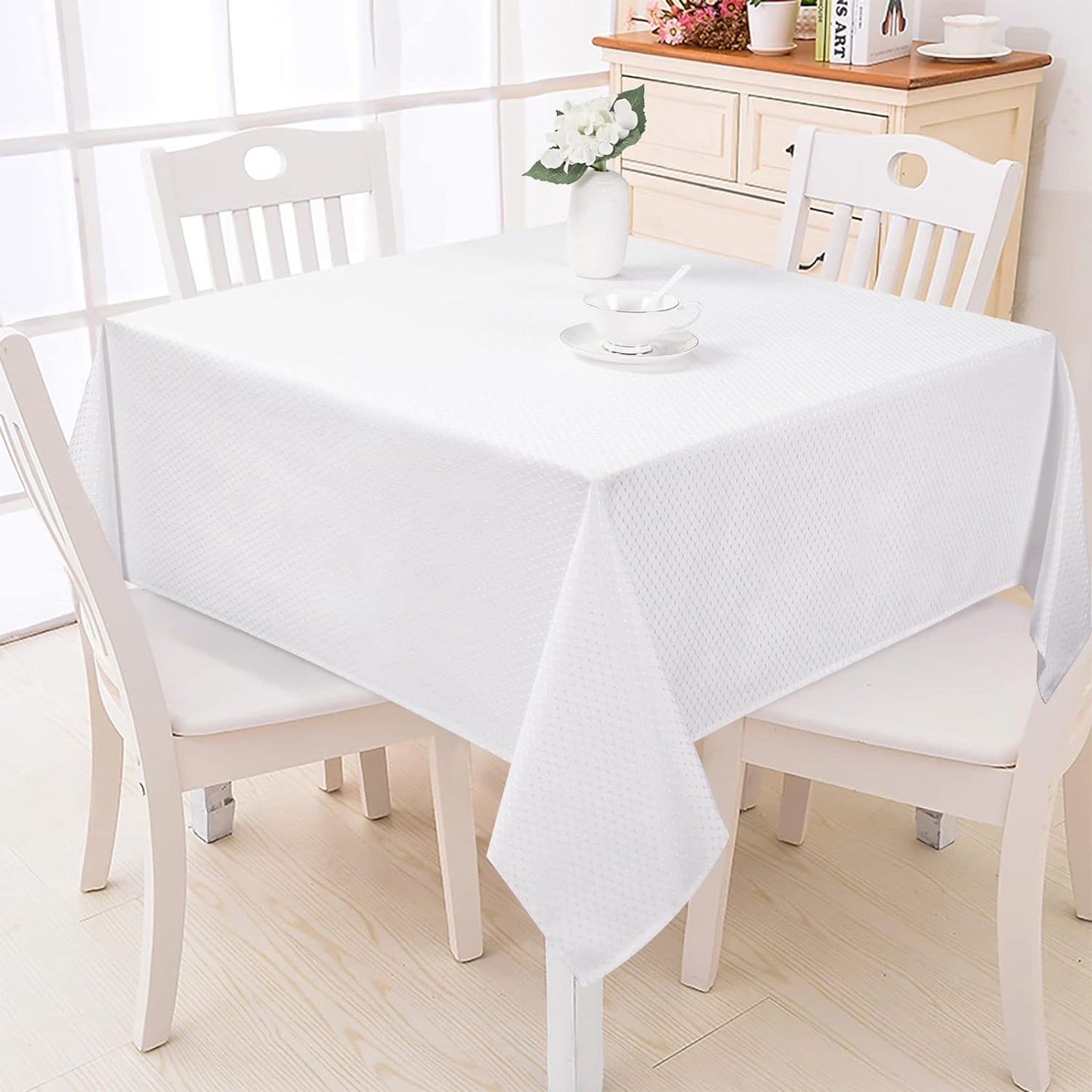 Bulk Solid Plaid Jacquard Spring Tablecloth Wrinkle and Water Resistant, Contemporary Woven Decorative Table Cover for Holiday Events Wholesale
