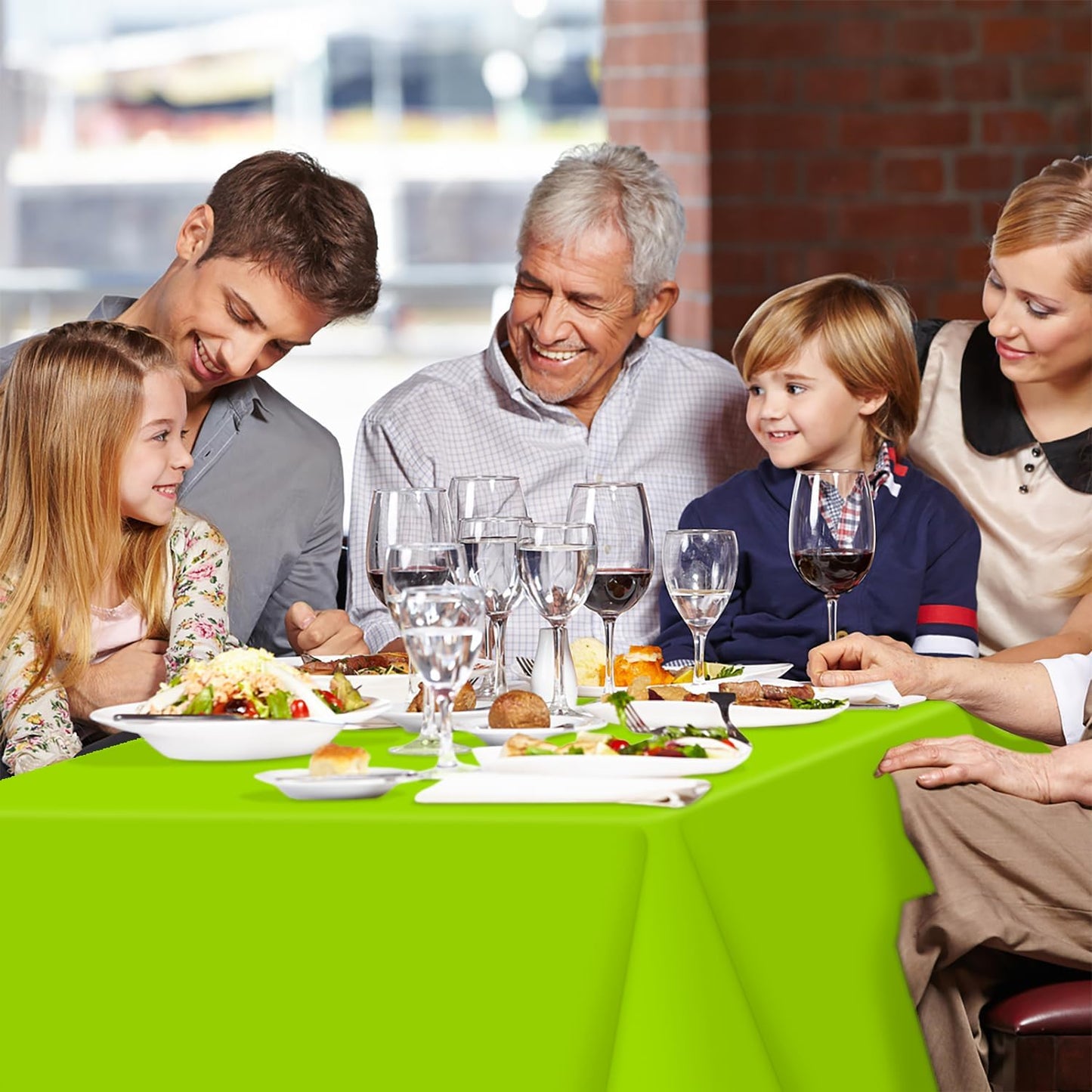 Bulk Waterproof Disposable Checkered Tablecloth 54 × 108 Inches Ideal for Outdoor Picnics Birthday Parties and Banquet Decoration Wholesale