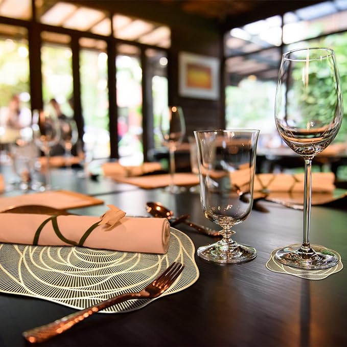 Bulk PVC Round Washable Placemats Hollow-Out Rose Placemats for Wedding Holidays Party Decor Wholesale