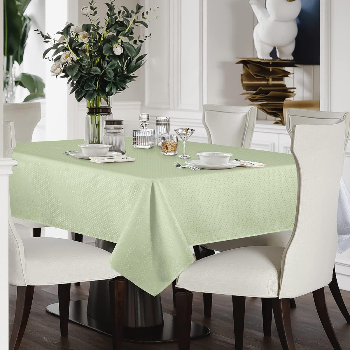 Bulk Solid Plaid Jacquard Spring Tablecloth Wrinkle and Water Resistant, Contemporary Woven Decorative Table Cover for Holiday Events Wholesale