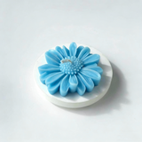 Daisy Shaped Scented Candle (2.24") – Adorable DIY Photo Prop & Sweet Valentine’s Day Gift