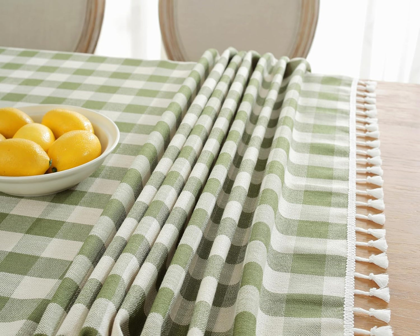 Bulk St. Patrick's Day Checkered Tablecloth Washable Buffalo Plaid with Tassel Suitable for Kitchen and Dining Room Decor Wholesale
