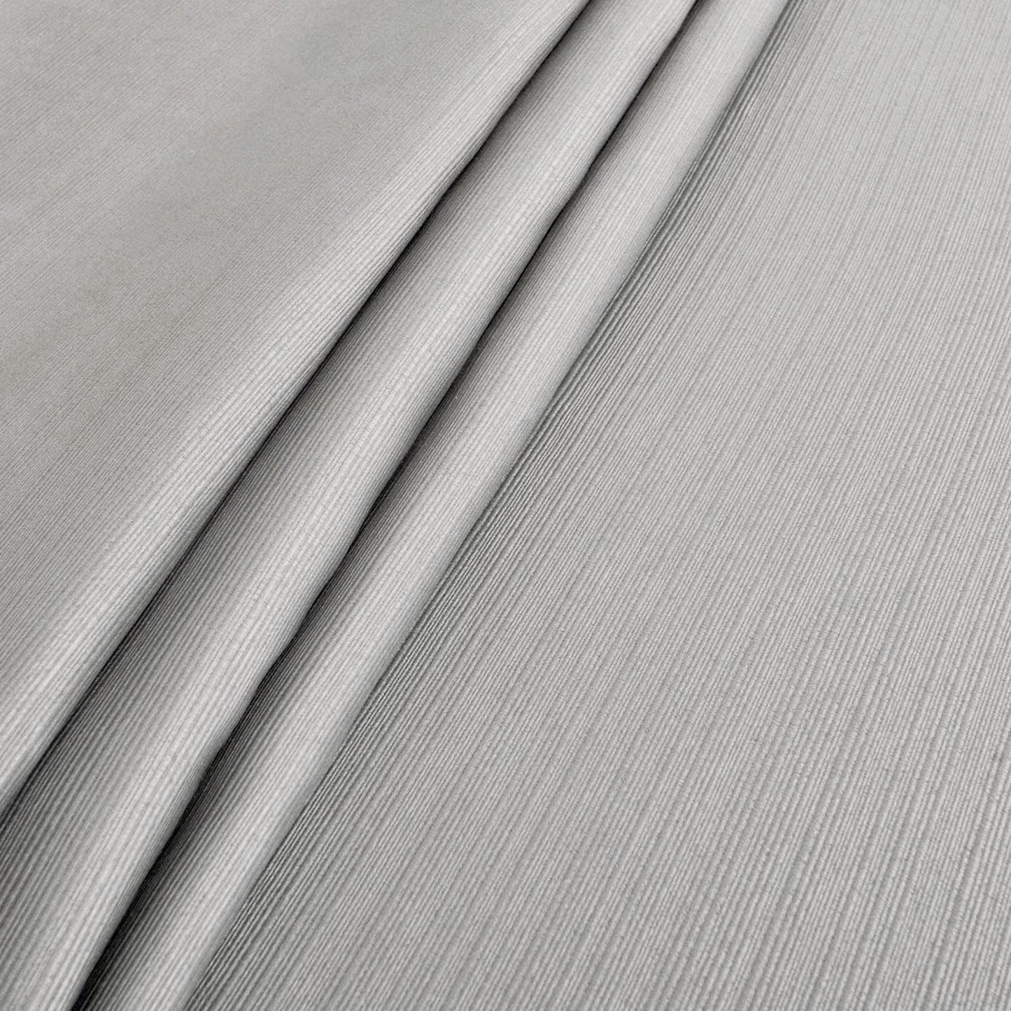 Bulk Solid Plaid Jacquard Spring Tablecloth Wrinkle and Water Resistant, Contemporary Woven Decorative Table Cover for Holiday Events Wholesale