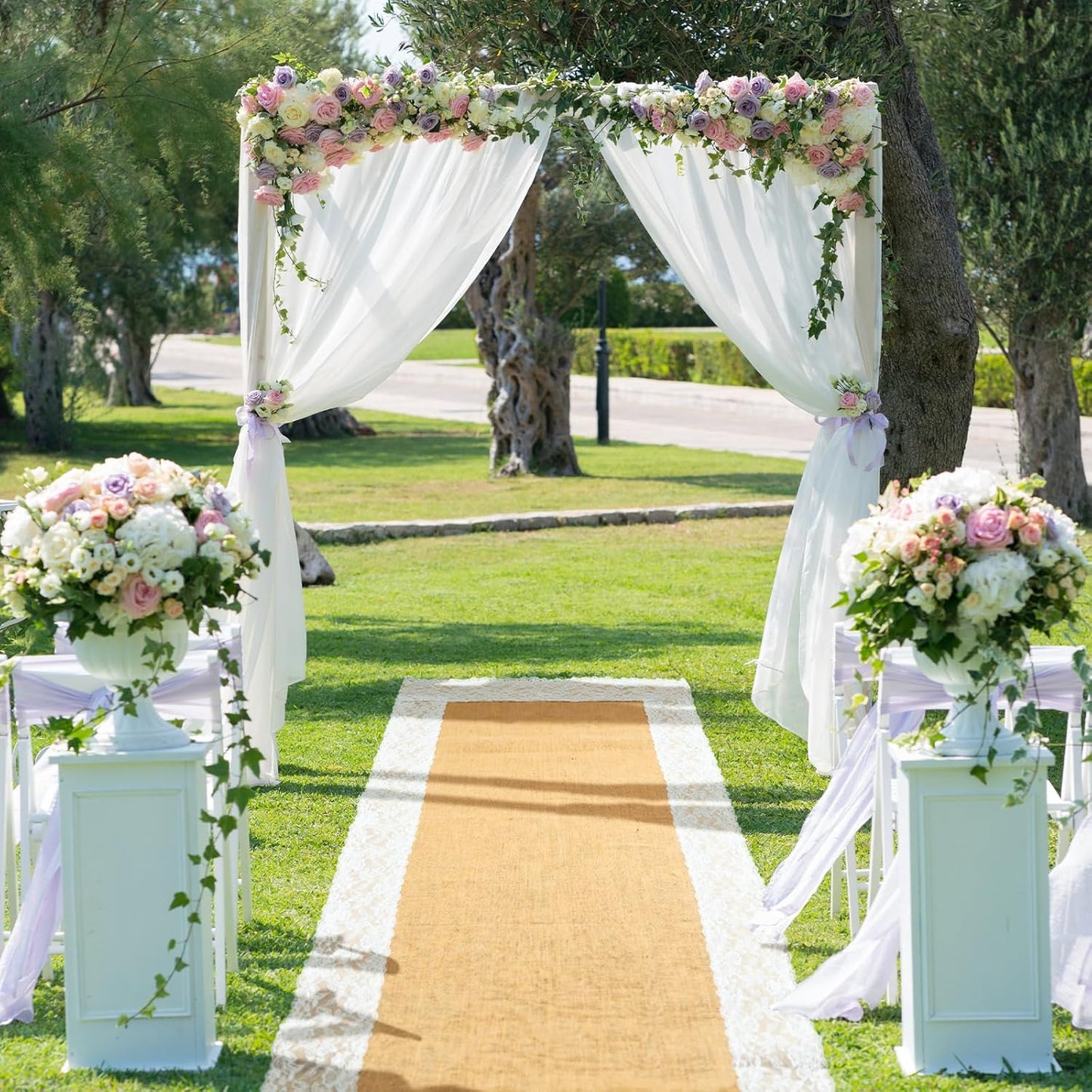Bulk Wedding Aisle Runner Heavy Duelayer Jute with Antique Lace Trim UV-Resistant & Biodegradable for Beach Garden Church Weddings Commercial-Grade Outdoor Ceremony Path Wholesale