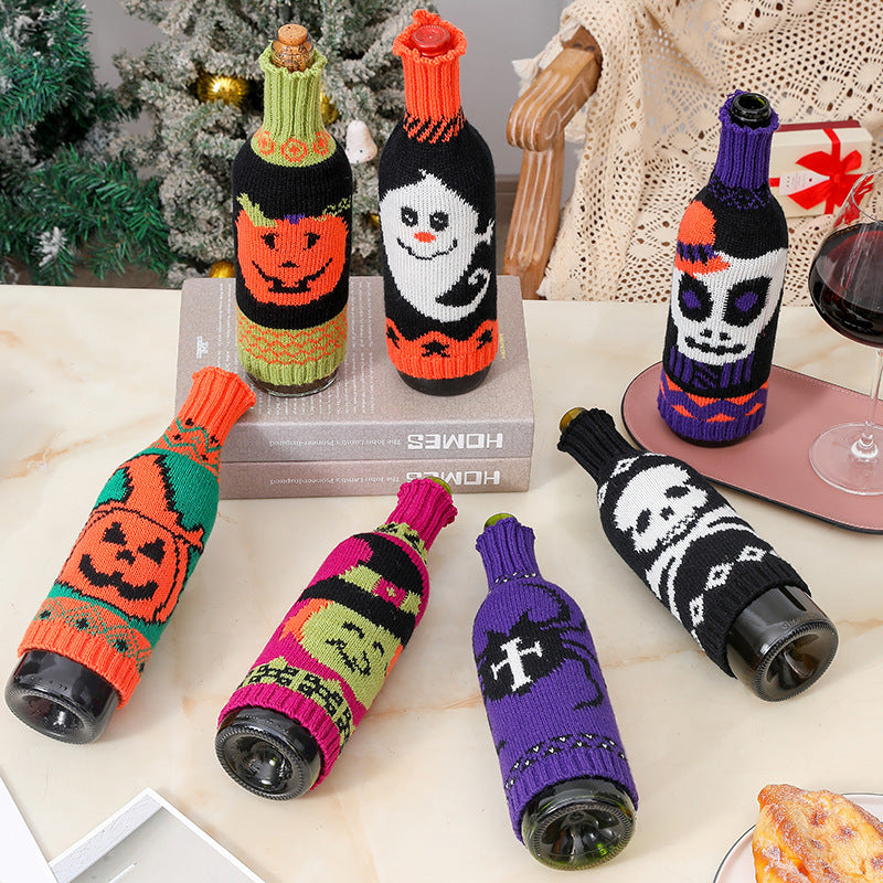 Bulk 5 pcs Halloween and Christmas Wine Bottle Cover Knitted Pumpkin Design for Holiday Decor Festive Wine Bottle Sleeve for Restaurants and Party Decorations Wholesale