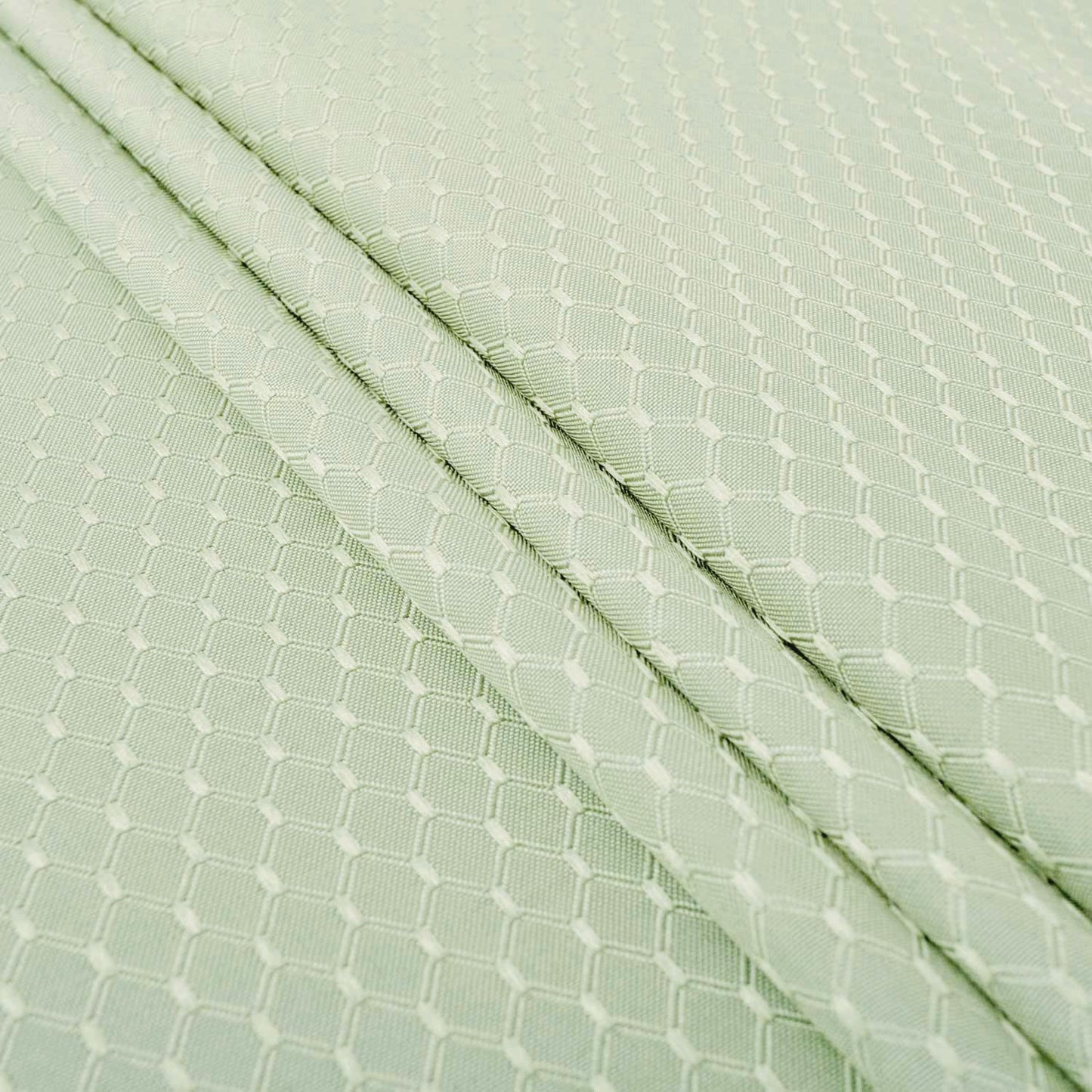 Bulk Solid Plaid Jacquard Spring Tablecloth Wrinkle and Water Resistant, Contemporary Woven Decorative Table Cover for Holiday Events Wholesale