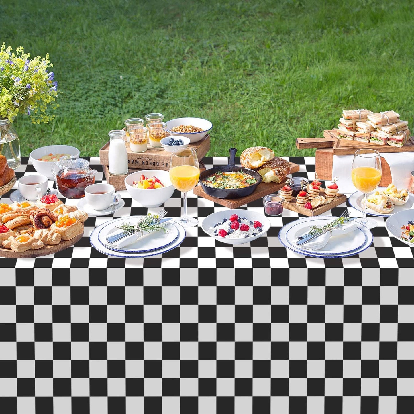 Bulk Waterproof Disposable Checkered Tablecloth 54 × 108 Inches Ideal for Outdoor Picnics Birthday Parties and Banquet Decoration Wholesale