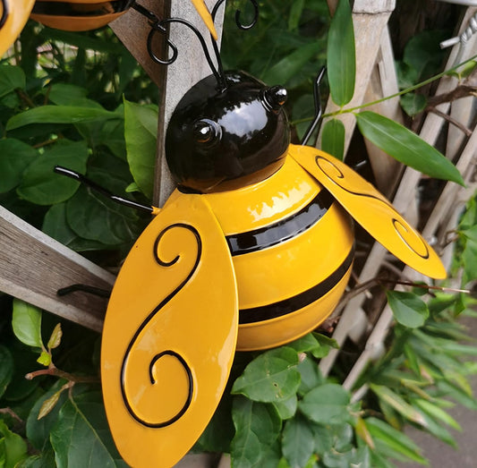 Bulk 4 Pcs Metal Wall Art 3D Iron Bumble Bee Wall Decor Sculpture for Outdoor Home Garden Decoration Wholesale