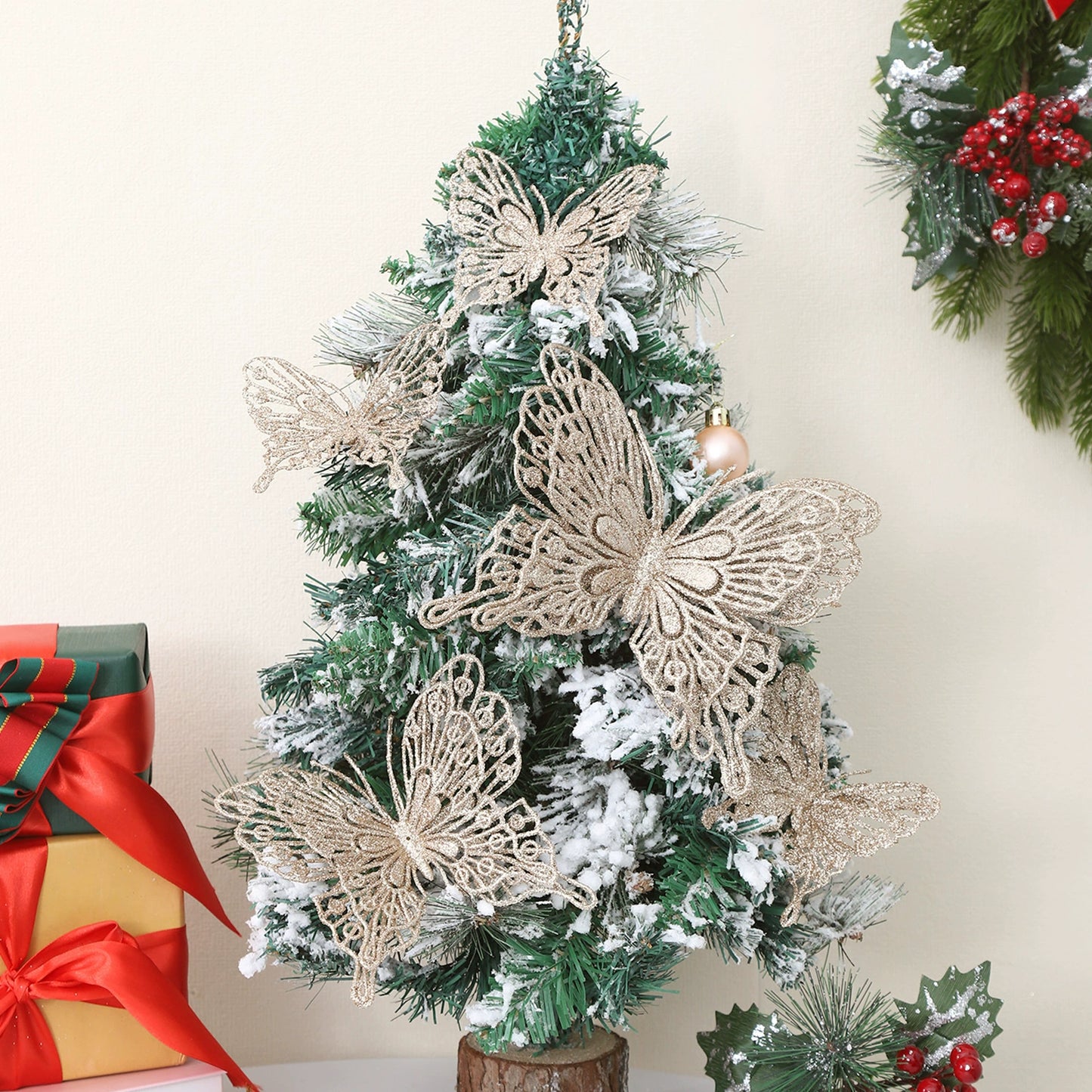 9-Piece 3D Glitter Double-Layer Hollow Butterfly Christmas Decor Set (3 Sizes) + 9 Clips