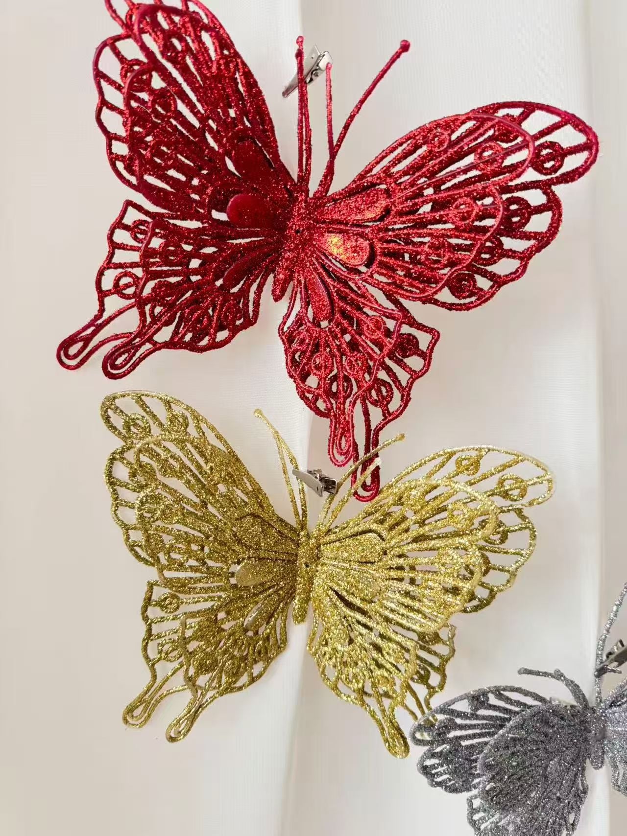 9-Piece Christmas Butterfly Decor Set 3D Glitter Double-Layer Hollow - TreeWallWreath Decor + 9 Clips