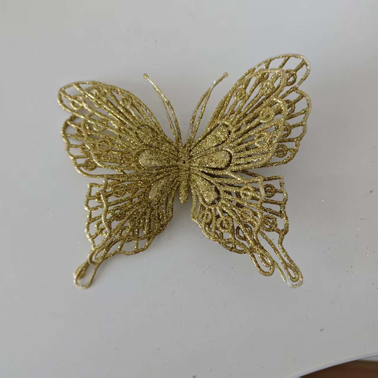 9-Piece Christmas Butterfly Decor Set 3D Glitter Double-Layer Hollow - TreeWallWreath Decor + 9 Clips