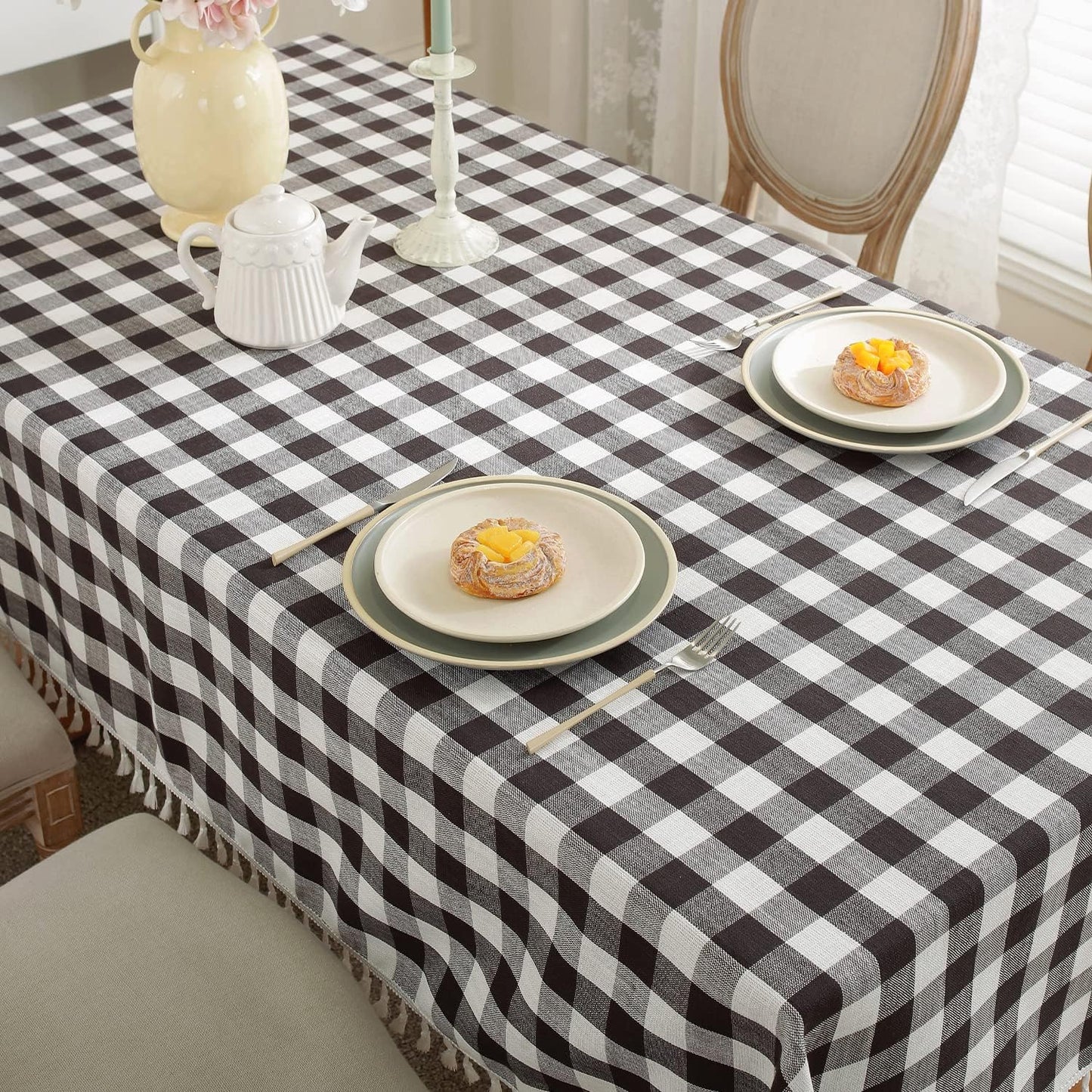Bulk St. Patrick's Day Checkered Tablecloth Washable Buffalo Plaid with Tassel Suitable for Kitchen and Dining Room Decor Wholesale